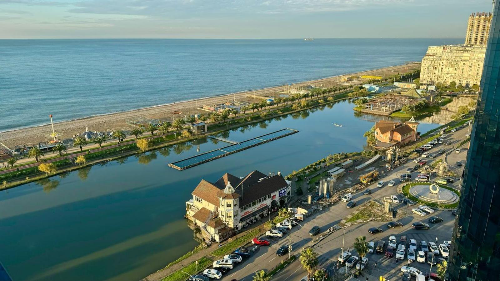 Sea View Apartments In Orbi City Batum Dış mekan fotoğraf